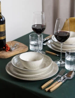 Jay Hill Bestekset Laguiole - Olijfhout - 4-delig -Keuken Benodigdheden Verkoop 10 8720955225120 9Jay Hill jersey servies sfeer 6