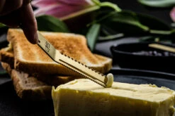 Laguiole Style De Vie Kaasmes En Botermes Goud - 6 Stuks 9 Laguiole Style De Vie Kaasmes En Botermes Goud - 6 Stuks -Keuken Benodigdheden Verkoop SDVCheese6Gold 3