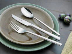 Sola Bestekset Montreux - 70 Delig / 8 Personen -Keuken Benodigdheden Verkoop sola montreux